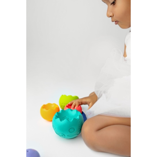 Mom’s Care Сензорна играчка – Голема пастелна пирамида, едукативна играчка